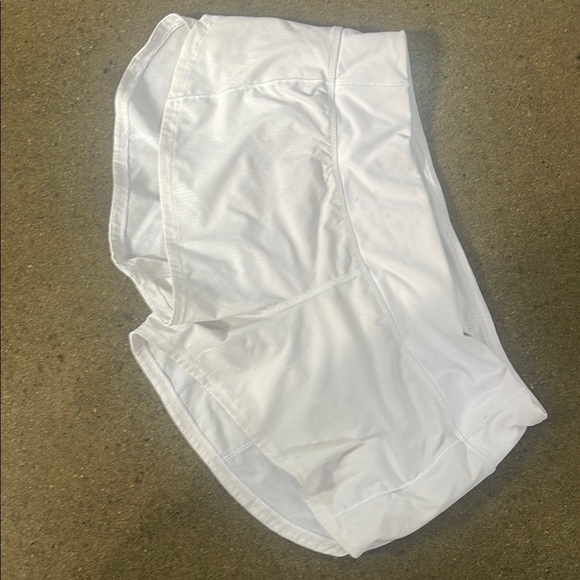 Lululemon Athletica White Athletic Shorts Lightweight Design - Picture 4 of 5
